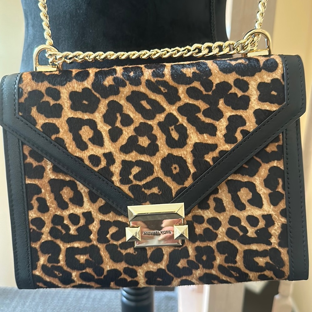 Beautiful Condition Michael Kors Animal Print Black Chainlink Crossbody Bag